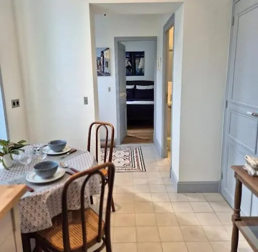 Apartment La Maison Blanche *